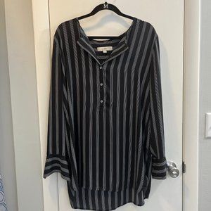 Loft Women's Large Black and White Stripped Tunic